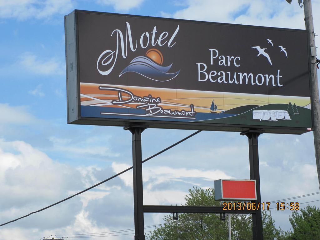 Motel Parc Beaumont Inc. Buitenkant foto