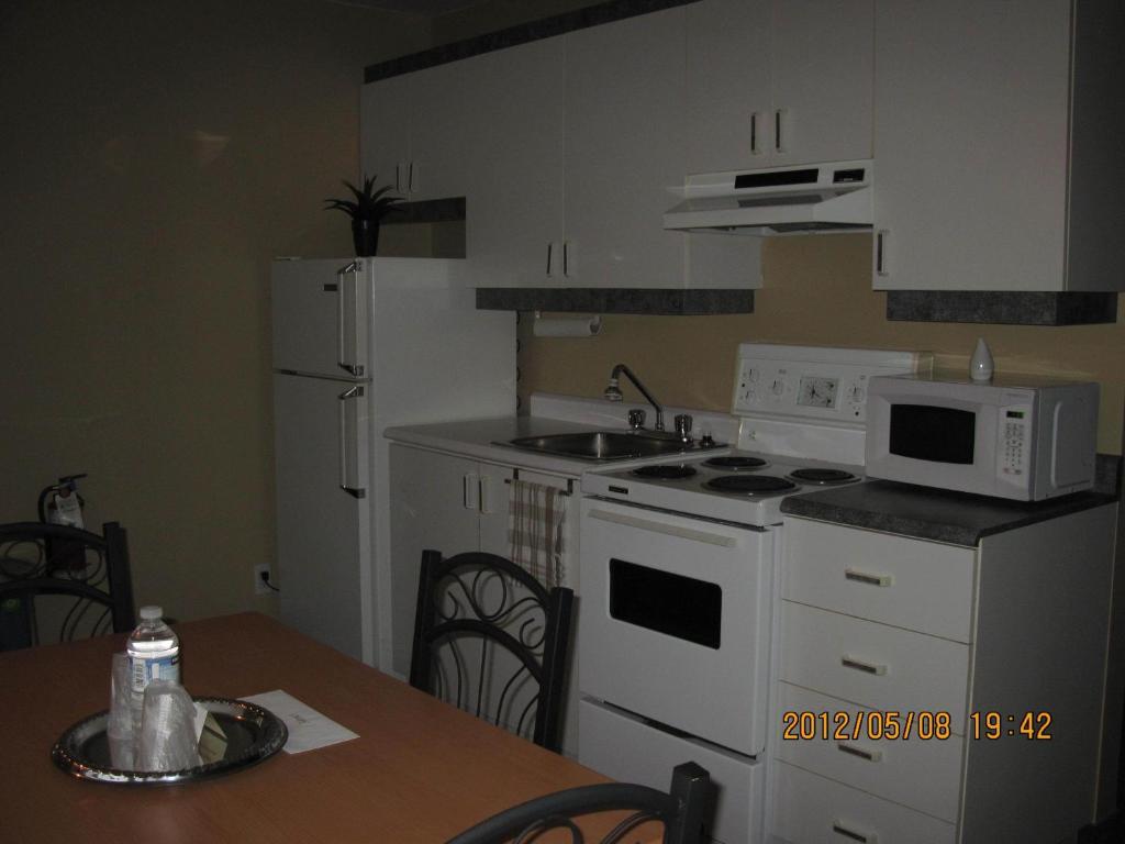 Motel Parc Beaumont Inc. Kamer foto